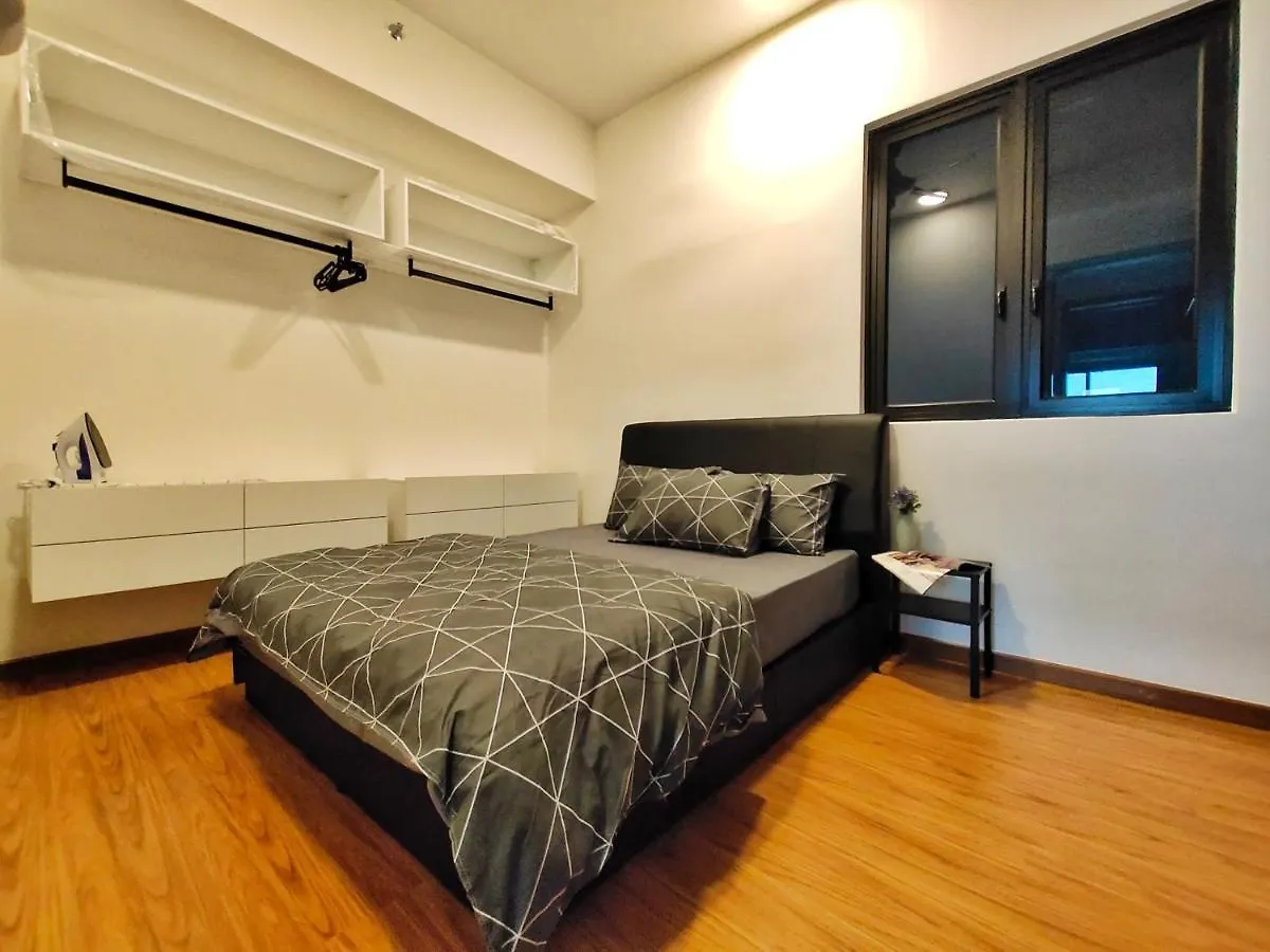 شقة Beacon Executive Suite At Georgetown For 10Pax And 2 Bed Room ماليزيا