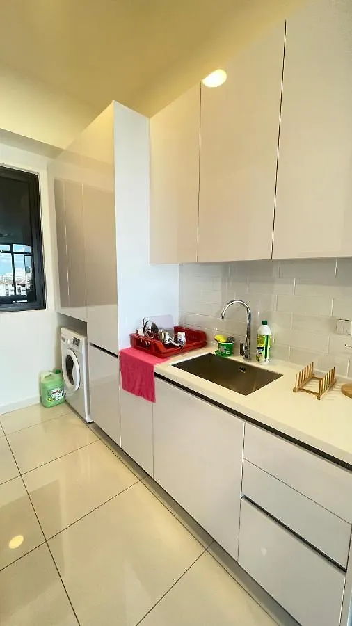شقة Beacon Executive Suite At Georgetown For 10Pax And 2 Bed Room ماليزيا